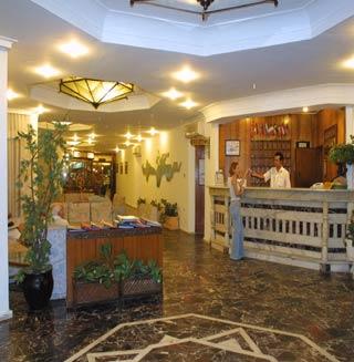 AZAK HOTEL