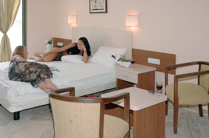 BONE CLUB SVS  HOTEL