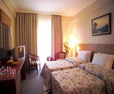 VICTORIA CLUB RESORT HOTEL