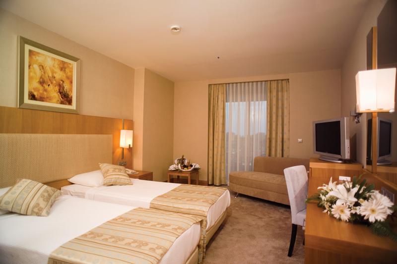 LE CHATEAU DE PRESTIGE RESORT