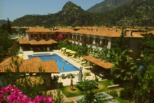 PERDiKiA BEACH HOTEL