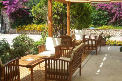 PERDiKiA BEACH HOTEL