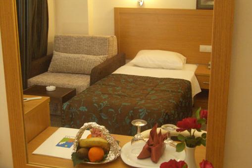 PERDiKiA BEACH HOTEL