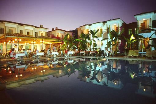 PERDiKiA BEACH HOTEL