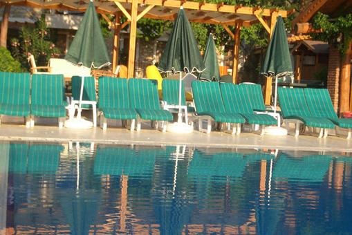 PERDiKiA BEACH HOTEL