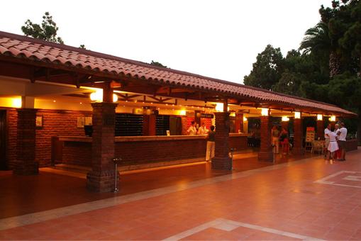 KUŞTUR CLUB HOLİDAY VİLLAGE