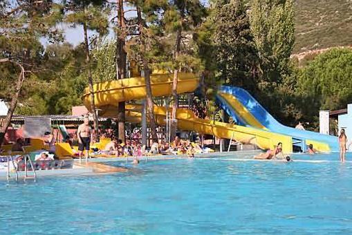 KUŞTUR CLUB HOLİDAY VİLLAGE