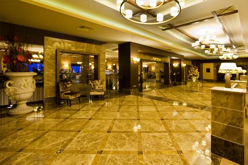 FANTASiA DE LUXE HOTEL KUŞADASI