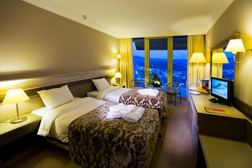 FANTASiA DE LUXE HOTEL KUŞADASI