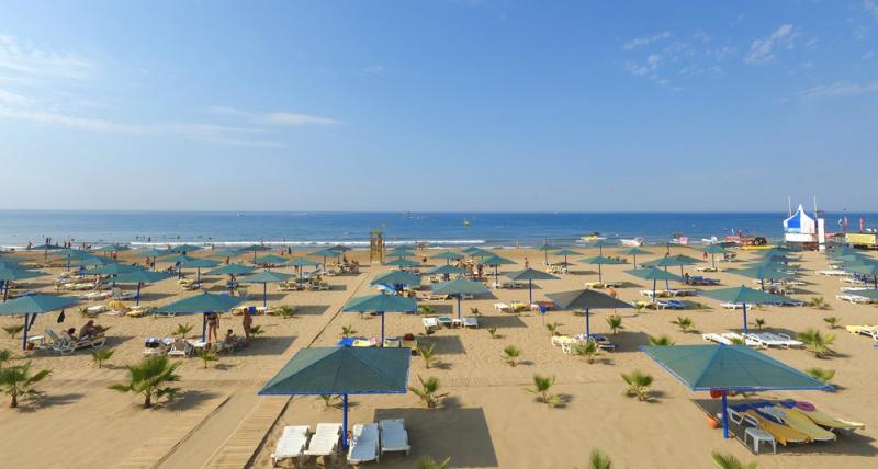 PALOMA OCEANA RESORT