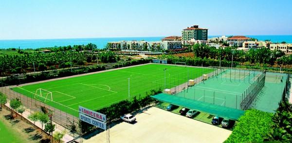 LONiCERA WORLD HOTEL