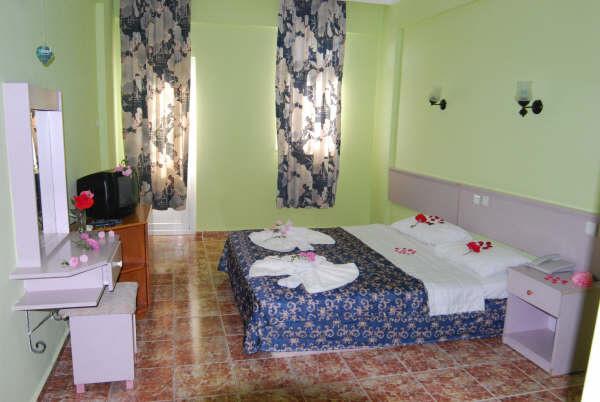 LYKiA WORLD ÖLÜDENİZ