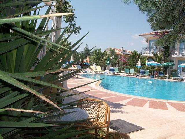 LYKiA WORLD ÖLÜDENİZ