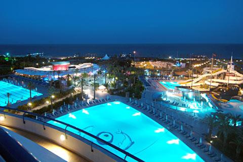 TITANIC BEACH  RESORT HOTEL