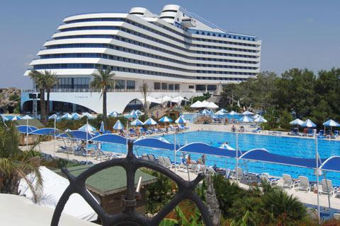 TITANIC BEACH  RESORT HOTEL