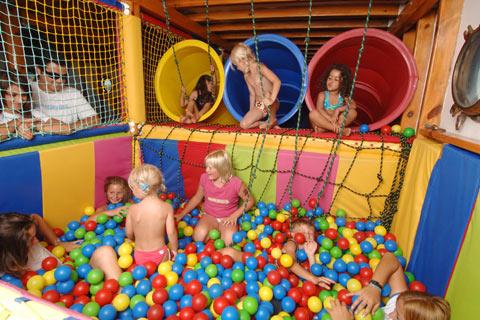 TITANIC BEACH  RESORT HOTEL