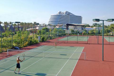 TITANIC BEACH  RESORT HOTEL
