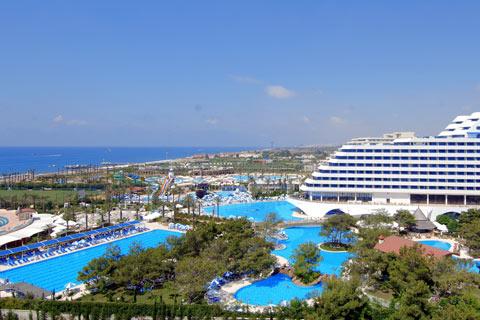 TITANIC BEACH  RESORT HOTEL