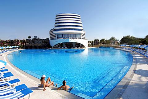 TITANIC BEACH  RESORT HOTEL