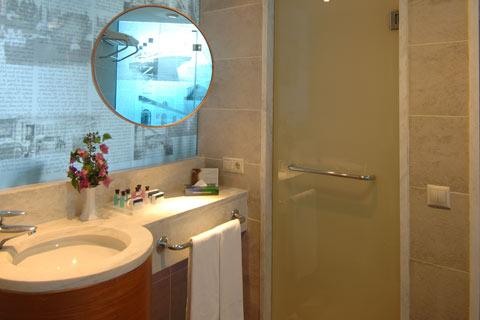 TITANIC BEACH  RESORT HOTEL