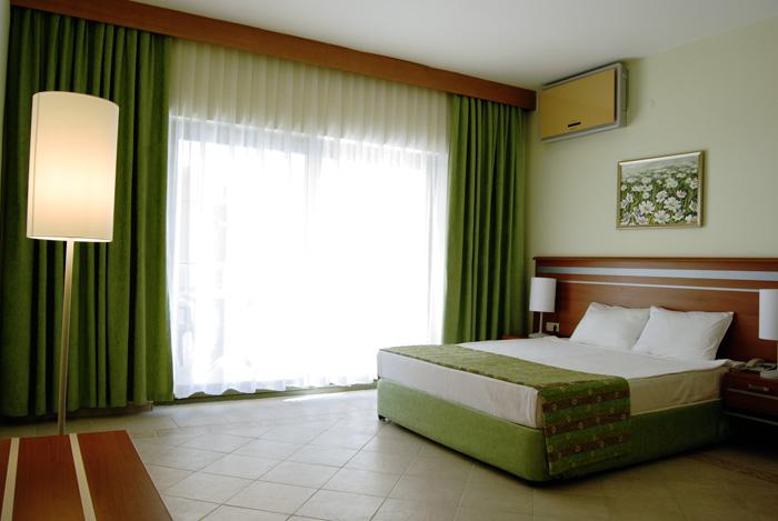 PALM WiNGS BEACH RESORT