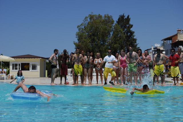 PALM WiNGS BEACH RESORT