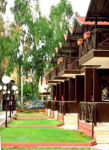 LONG BEACH AQUALAND CENTER