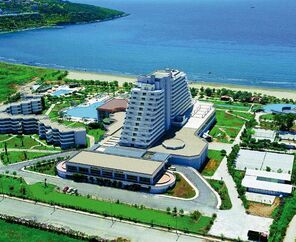 SÜRMELi EFES HOTEL