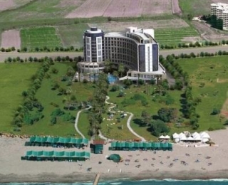 SHERWOOD BREEZES RESORT HOTEL