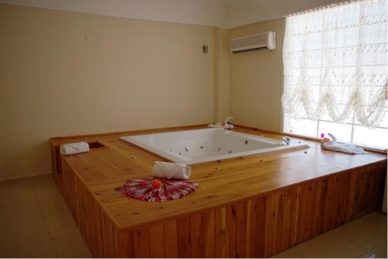 LYKIA BOTANIKA HOTEL