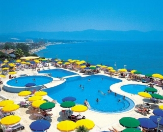 FANTASiA DE LUXE HOTEL KUŞADASI