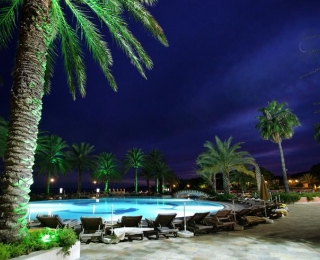 FANTASiA DELUXE HOTEL