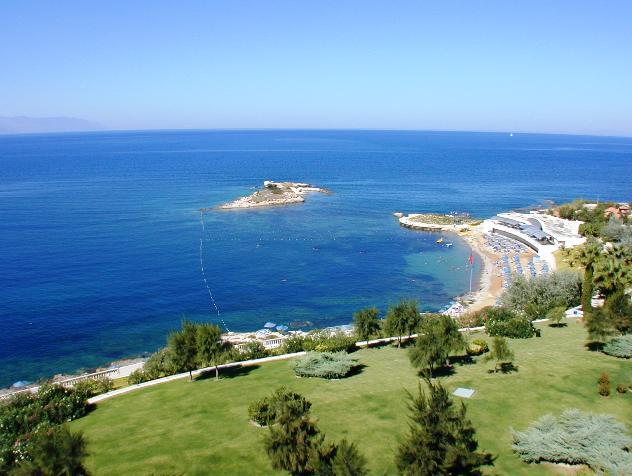 THE GRAND BLUE SKY INTERNATiONAL