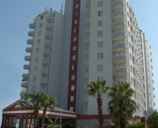 ADONiS HOTEL