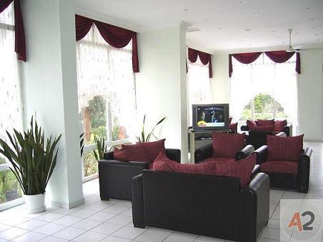 HAPPY DREAMS BEACH HOTEL