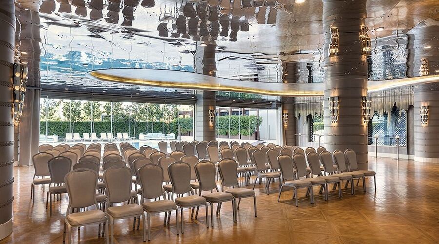 Wyndham Grand Istanbul Kalamis Marina Hotel