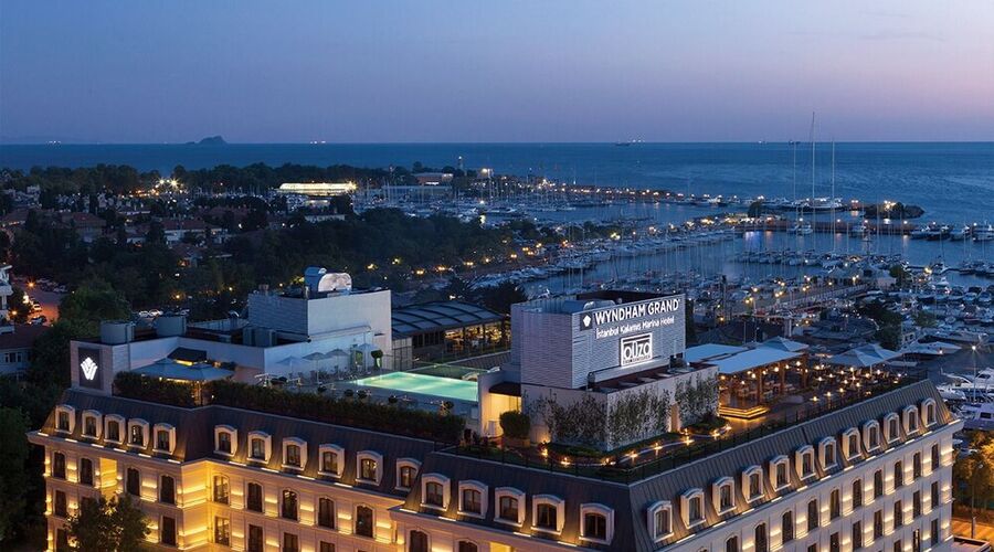 Wyndham Grand Istanbul Kalamis Marina Hotel