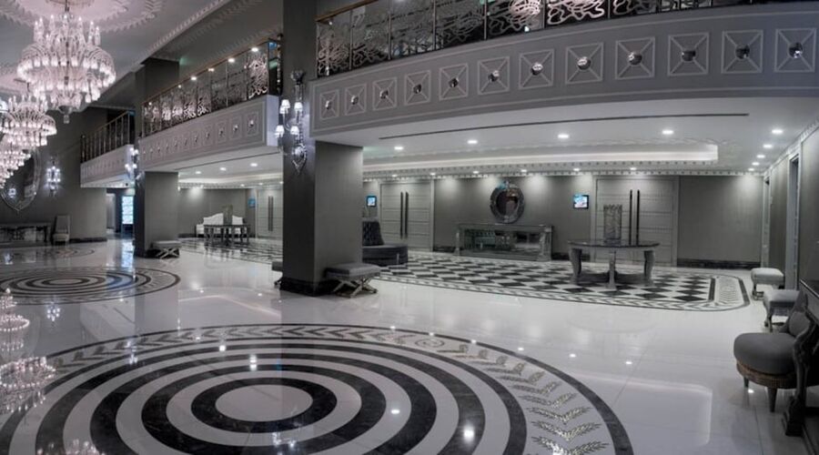 Wyndham Grand Istanbul Kalamis Marina Hotel