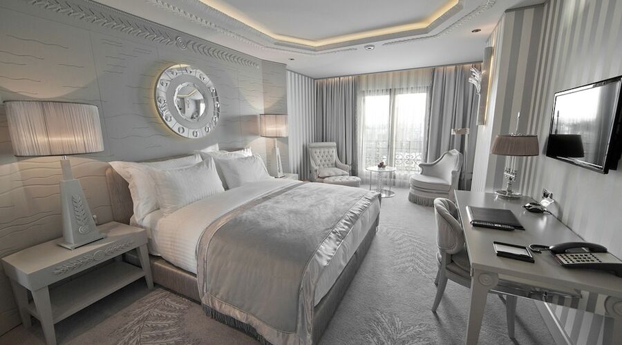 Wyndham Grand Istanbul Kalamis Marina Hotel