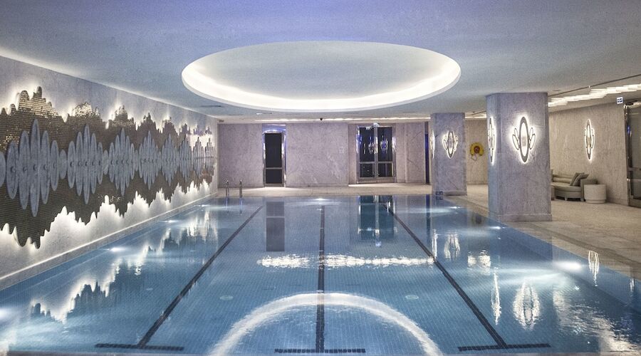 Wyndham Grand Istanbul Kalamis Marina Hotel