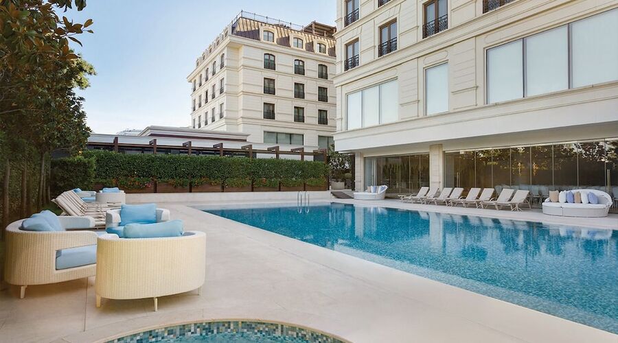 Wyndham Grand Istanbul Kalamis Marina Hotel