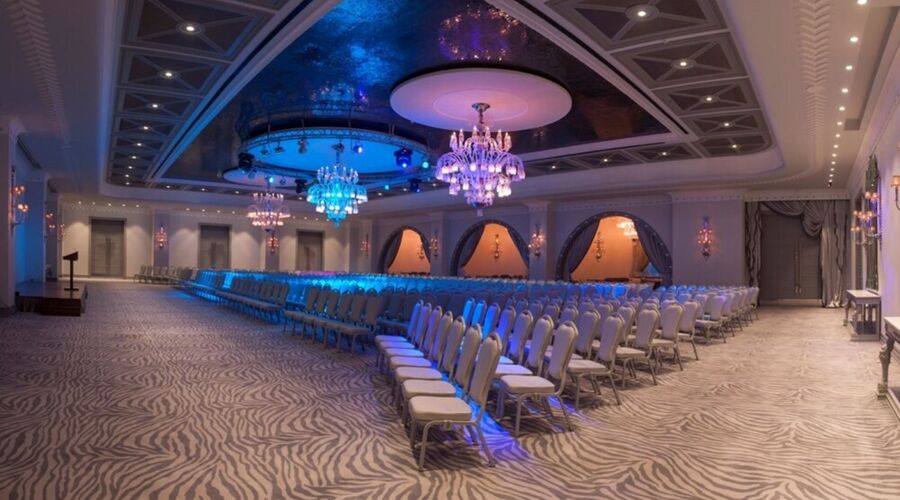 Wyndham Grand Istanbul Kalamis Marina Hotel