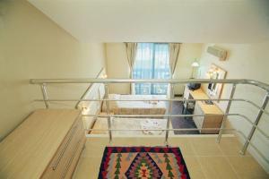 Melia Colbert Boutique