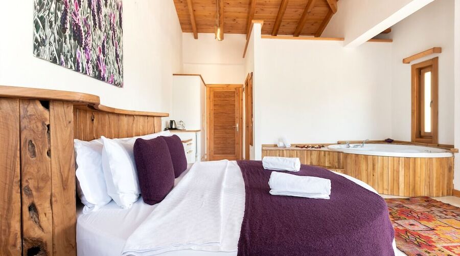 Yenice Vadi Dogal Yasam Koyu