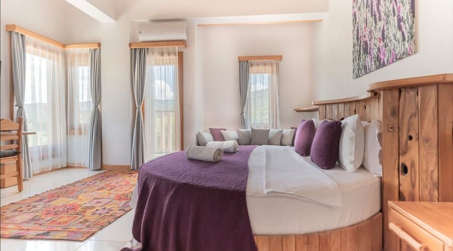 Yenice Vadi Dogal Yasam Koyu