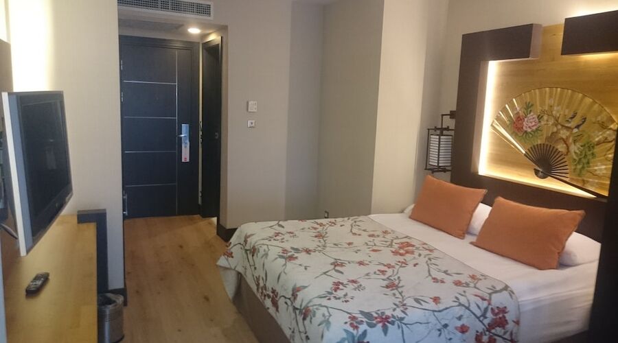 Limak Lara De Luxe Hotel - All Inclusive