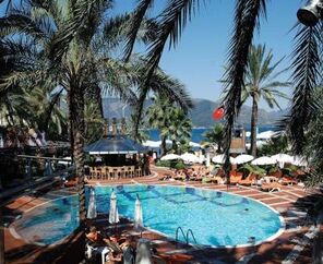 ELEGANCE İNTERNATİONAL  HOTEL MARMARiS
