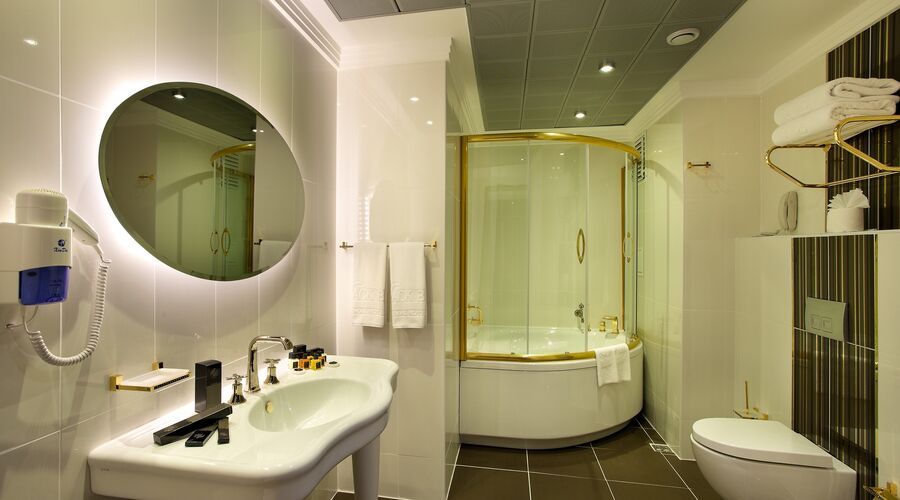 Black Bird Termal Otel