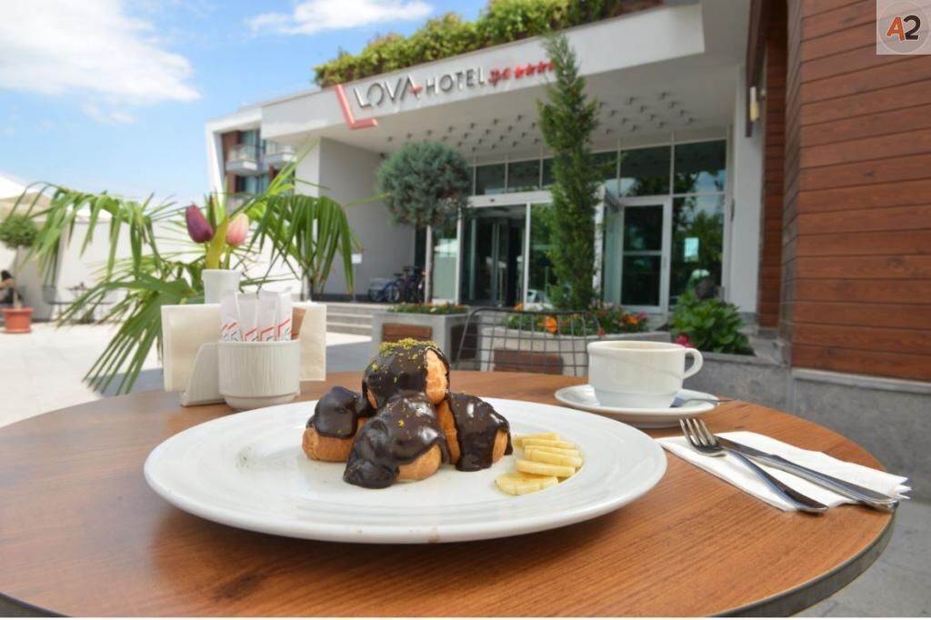 Lova Hotel & SPA