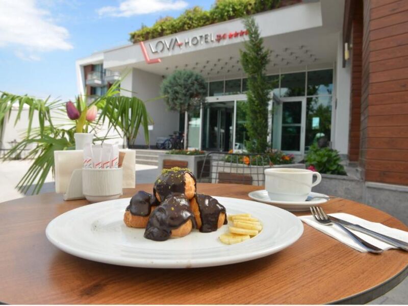 Lova Hotel & SPA